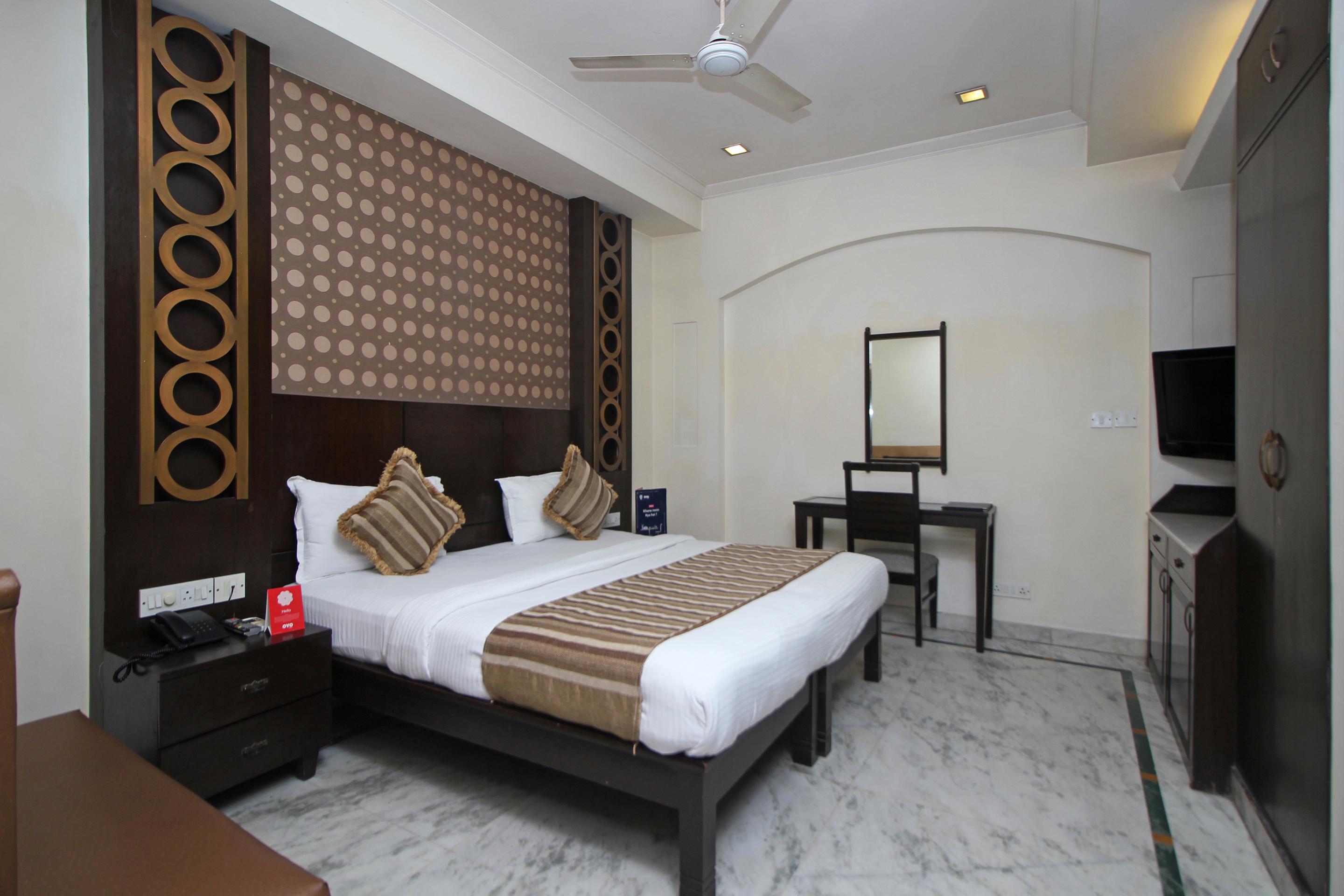 Oyo 5915 Hotel Swagath Nowe Delhi Zewnętrze zdjęcie