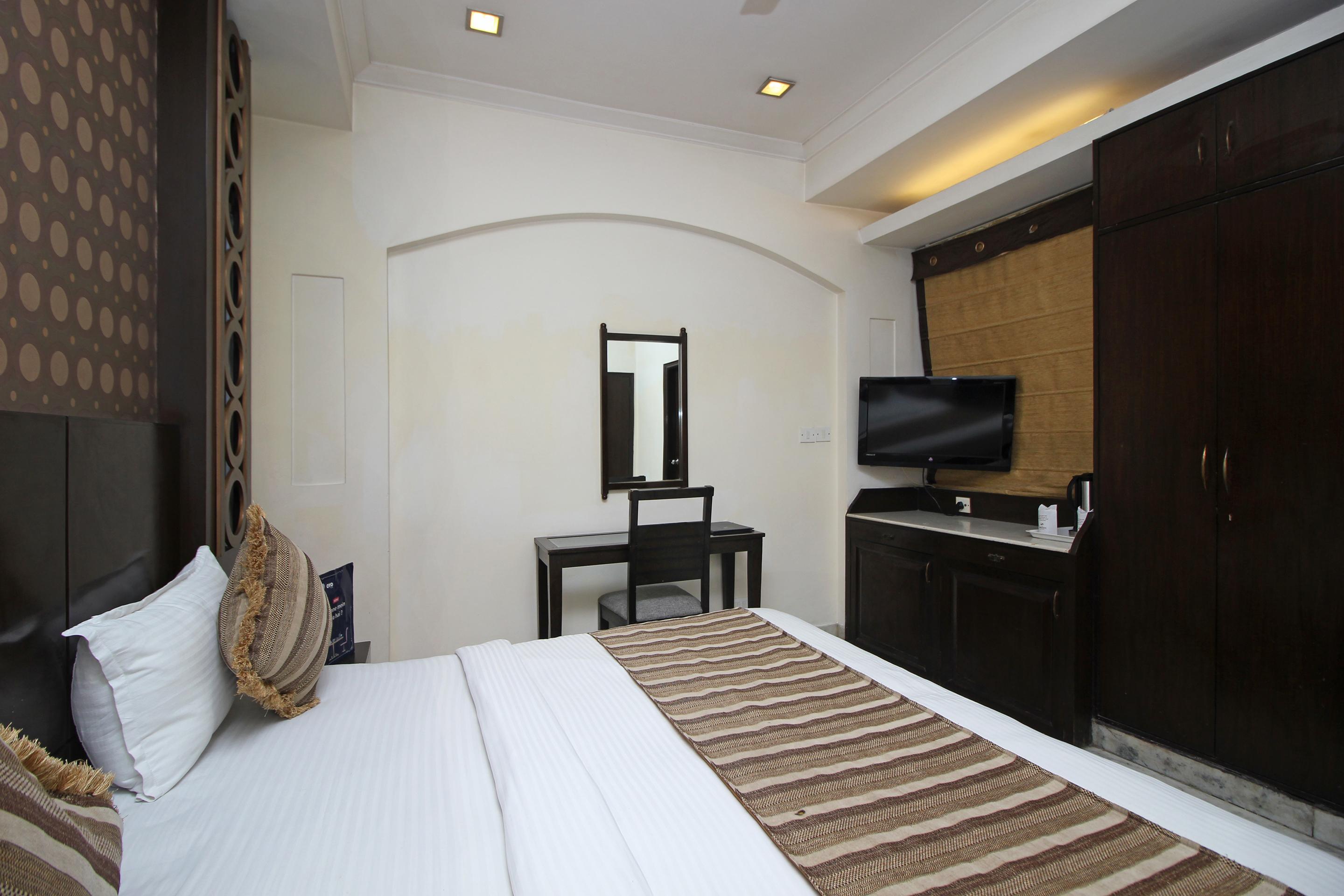Oyo 5915 Hotel Swagath Nowe Delhi Zewnętrze zdjęcie