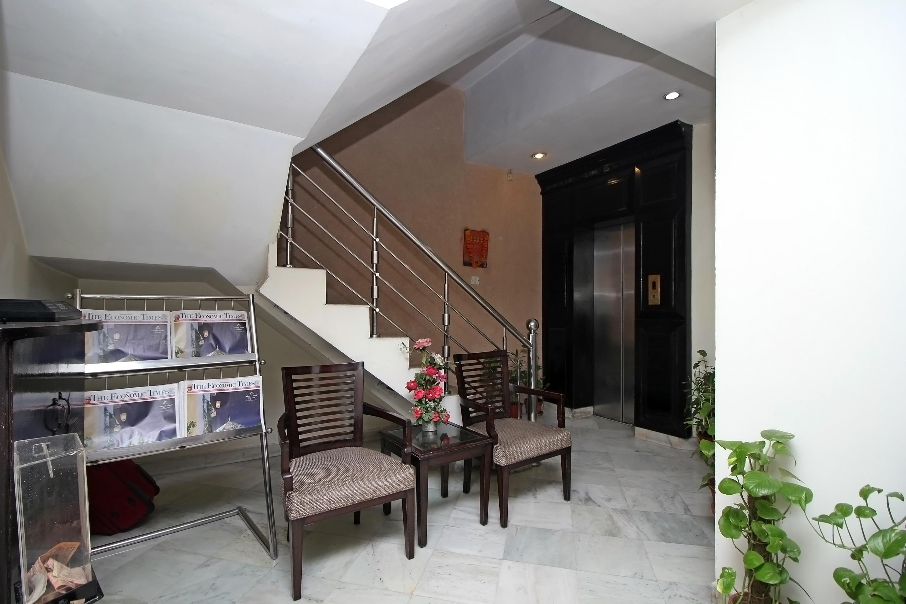 Oyo 5915 Hotel Swagath Nowe Delhi Zewnętrze zdjęcie