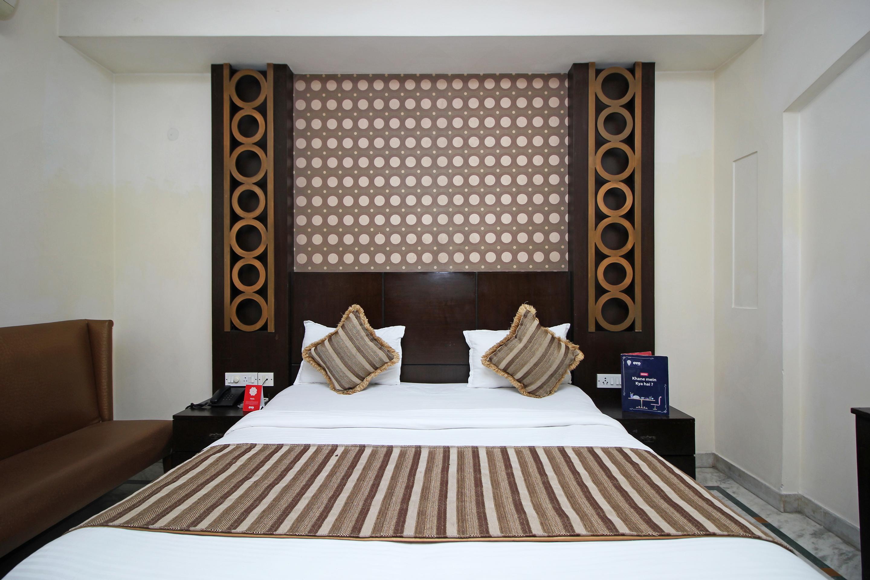 Oyo 5915 Hotel Swagath Nowe Delhi Zewnętrze zdjęcie