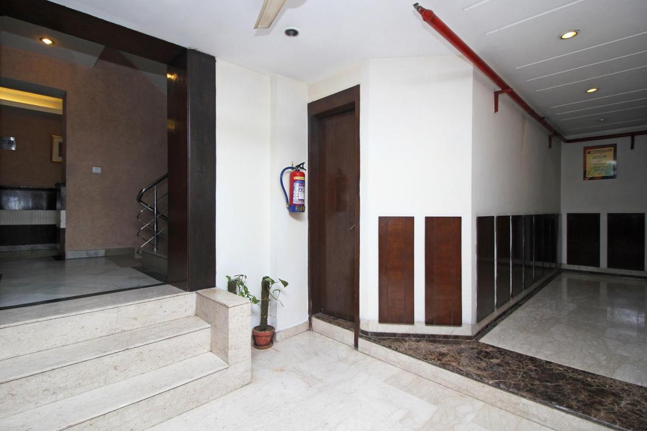 Oyo 5915 Hotel Swagath Nowe Delhi Zewnętrze zdjęcie